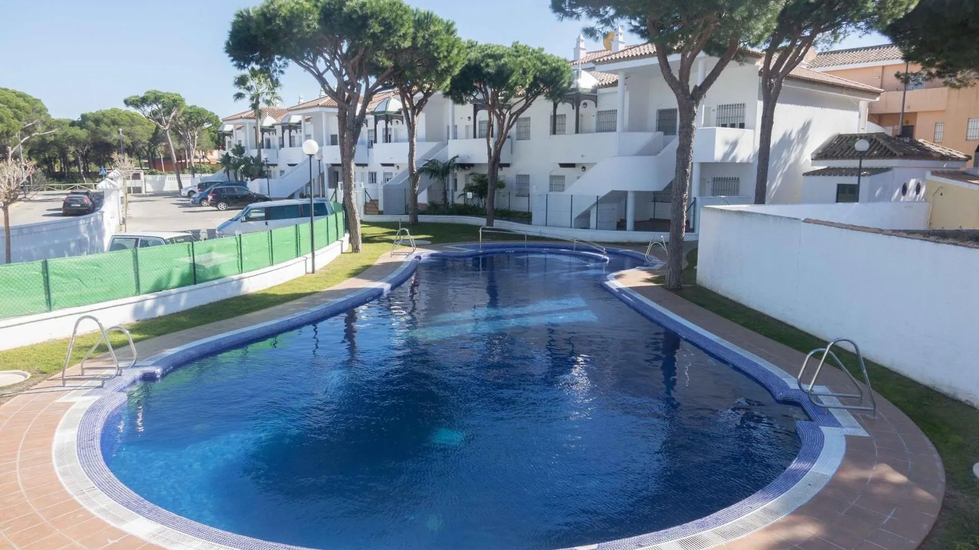 Apartamento Castillo De Mar contacts